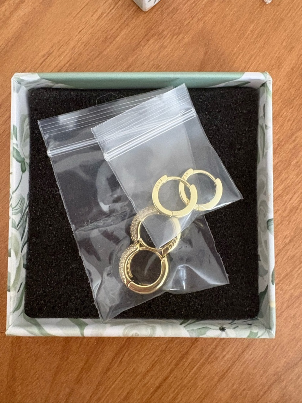 Gold Hoop Earring Set